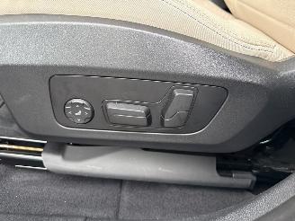 BMW iX1 XDrive30  67 kWh, camera, navigatie, trekhaak picture 13