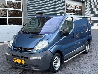 skadebil bedrijf Opel Vivaro 1.9 DTI 16V Bestel  Diesel 1.870cc 74kW (101pk) FWD 2003/10