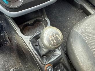 Fiat Grande Punto 1.4 Hatchback  Benzine 1.368cc 57kW (77pk) FWD picture 17