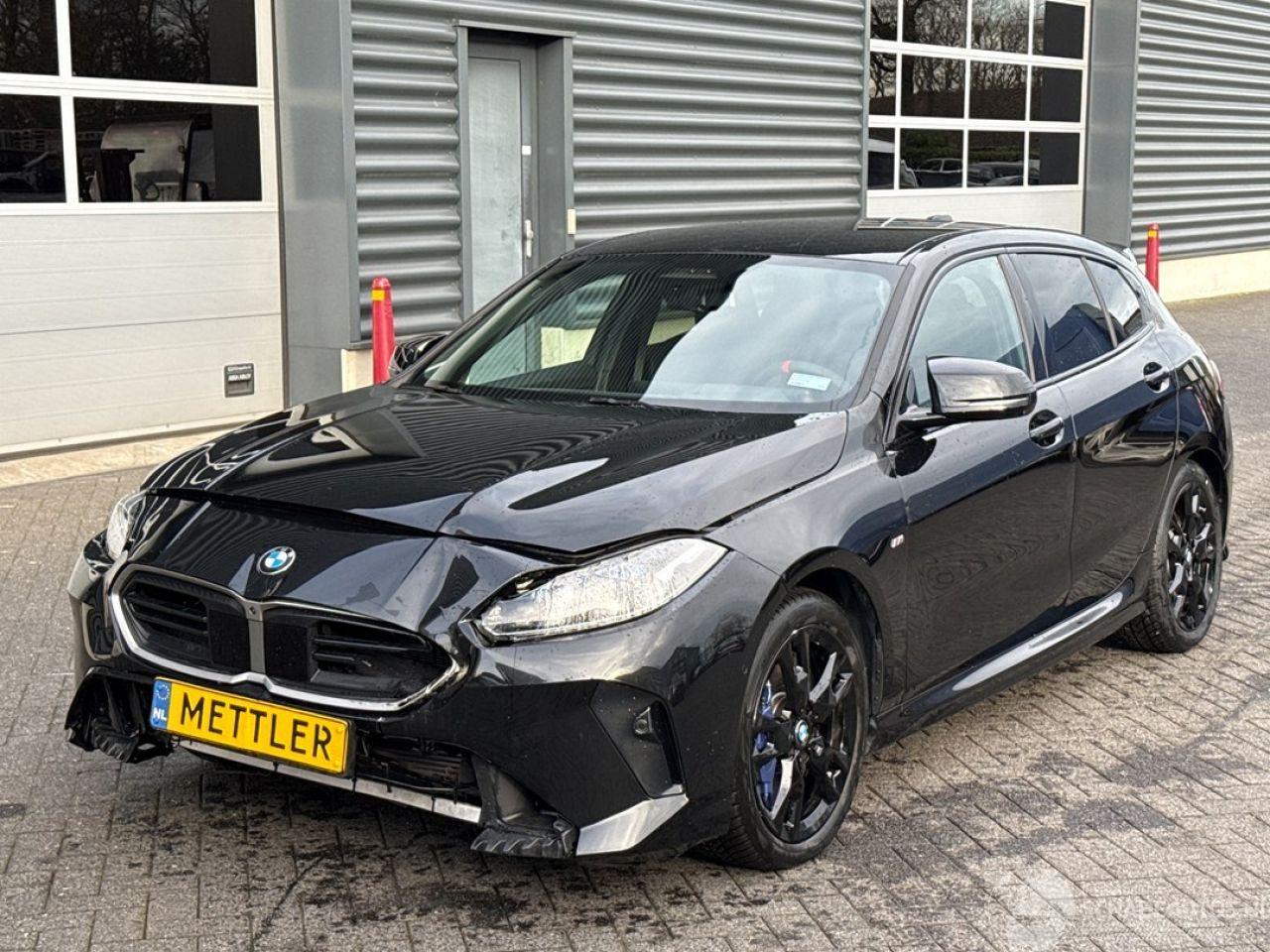 BMW 1-serie M135i xDrive 2.0 TwinPower 16V Hatchback Benzine 1.998cc 221kW (300pk) 4x4