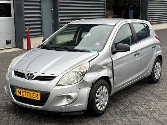 Unfallwagen Hyundai I-20 1.2i 16V Hatchback  Benzine 1.248cc 57kW (77pk) FWD 2012/2