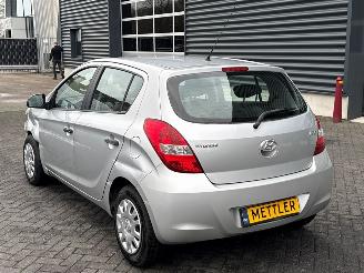 Hyundai I-20 1.2i 16V Hatchback  Benzine 1.248cc 57kW (77pk) FWD picture 3