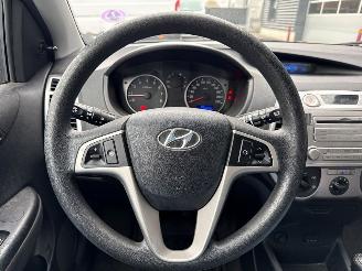 Hyundai I-20 1.2i 16V Hatchback  Benzine 1.248cc 57kW (77pk) FWD picture 12