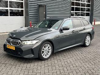 Damaged car BMW 3-serie 320d 2.0 TwinPower Turbo 16V Mild Hybrid Combi/o  Elektrisch Diesel 1.995cc 140kW (190pk) RWD 2025/1