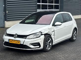 Volkswagen Golf R-Line 1.4 TSI 125 16V Hatchback Benzine 1.395cc 92kW (125pk) FWD 2017/6