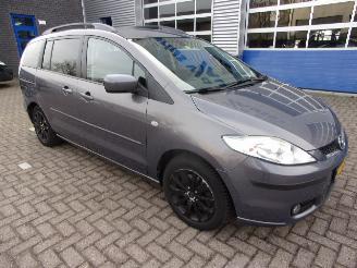 Auto incidentate Mazda 5 2.0 EXECUTIVE 7 PERSOONS Met Gebruikte onderdelen erbij 2007/9