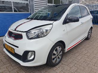 Auto incidentate Kia Picanto 1.0 CVVT X-treme 2015/2
