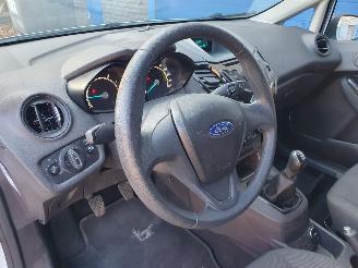Ford Fiesta 1.25 picture 13