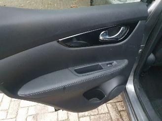 Nissan Qashqai 1.2 Tekna picture 22