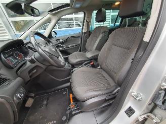 Opel Zafira TOURER 1.4 Turbo Business Executive Automaat picture 11