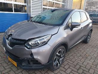 škoda osobní automobily Renault Captur 1.2 TCe Dynamique AUTOMAAT 2016/11