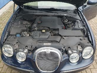 Jaguar S-type 2.7D V6 Executive Automaat picture 9