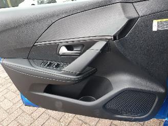 Peugeot 208 -E EV Allure 50KWh picture 11