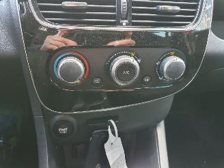 Renault Clio 0.9 TCe Limited picture 20