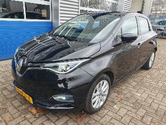 krockskadad bil auto Renault Zoé R135 Intens 52 kWh Huuraccu 2020/10