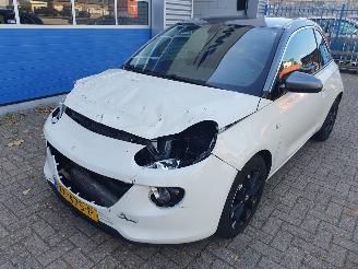 Coche accidentado Opel Adam 1.0 Turbo Unlimited 2019/1