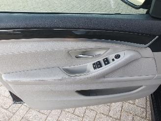 BMW 5-serie 535i Executive picture 13