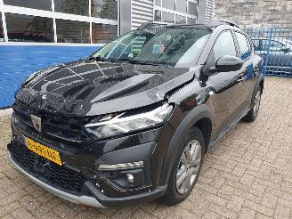 Voiture accidenté Dacia Sandero Stepway 1.0 TCe 90 Comfort 2021/11