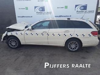 Uttjänta bilar auto Mercedes E-klasse E Estate (S212), Combi, 2009 / 2016 E-200 CDI 16V BlueEfficiency,BlueTEC 2015