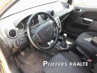 Ford Fiesta  picture 16