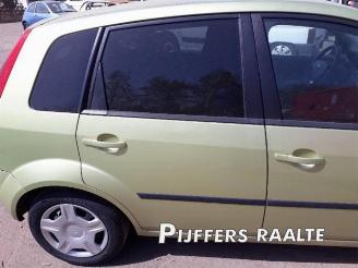 Ford Fiesta  picture 12