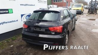 Auto da rottamare Audi A1 A1 Sportback (8XA/8XF), Hatchback 5-drs, 2011 / 2018 1.0 TFSI 12V 2019/1