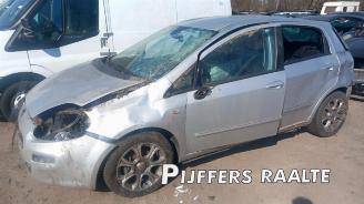 Sloopauto Fiat Punto Punto III (199), Hatchback, 2012 1.3 JTD Multijet 85 16V 2013/10