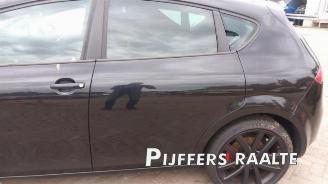 Seat Leon Leon (1P1), Hatchback 5-drs, 2005 / 2013 2.0 TFSI FR 16V picture 14