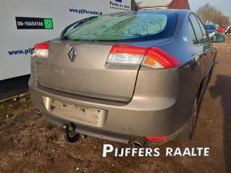 Renault Laguna Laguna III (BT), Hatchback 5-drs, 2007 / 2015 2.0 Turbo 16V picture 6