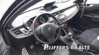 Alfa Romeo Giulietta Giulietta (940), Hatchback, 2010 / 2020 1.4 TB 16V picture 16