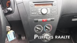 Daihatsu Cuore Cuore (L251/271/276), Hatchback, 2003 1.0 12V DVVT picture 16