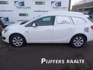 Opel Astra Astra J Sports Tourer (PD8/PE8/PF8), Combi, 2010 / 2015 1.6 CDTI 16V picture 1