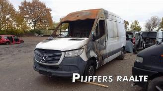 krockskadad bil auto Mercedes Sprinter Sprinter 3,5t (907.6/910.6), Van, 2018 314 CDI 2.1 D FWD 2019/2