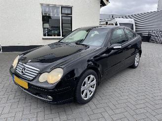  Mercedes C-klasse Sportcoupé 180 K. N.A.P NL AUTO 2003/3