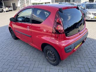 Peugeot 107 1.0 Active AUTOMAAT!!! picture 3