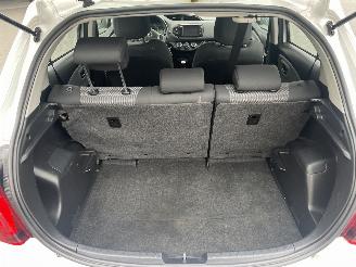 Toyota Yaris 1.0 VVT-i Aspiration N.A.P NL AUTO PRACHTIG!!! picture 17