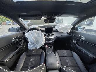 Mercedes Cla-klasse 180 Business Solution Plus Upgrade Edition N.A.P NL AUTO AUTOMAAT PRACHTIG!!! picture 9