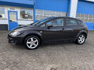 krockskadad bil auto Seat Leon 1.2 TSI  ECOMOTIVE COPA 2011/2