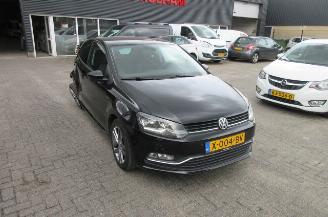 škoda osobní automobily Volkswagen Polo 1.0 COMFORTLINE CLIMAT 2015/10