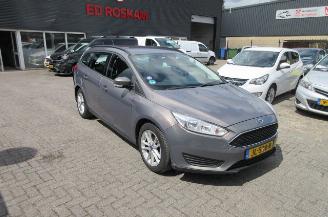 Auto incidentate Ford Focus 1.0 TREND 2016/4