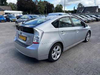 Toyota Prius 1.8 Dynamic automaat NAP picture 2