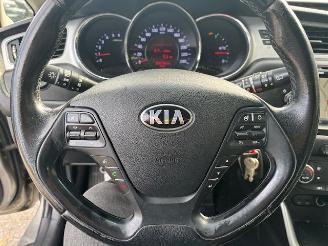 Kia Cee d 1.6 CRDI Dynamic picture 14