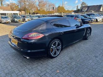 Porsche Panamera 3.0D Platinum Edition picture 2