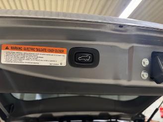 Mitsubishi Outlander 2.0 PHEV instyle picture 13