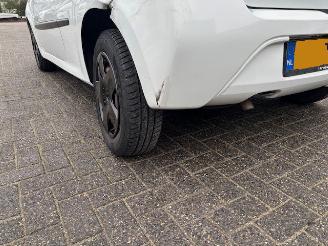 Renault Twingo 1.2 16v Collection airco picture 8