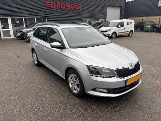 Skoda Fabia 1.0 TSI Ambition airco navi picture 1