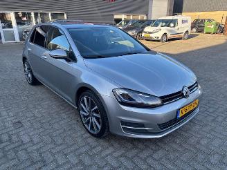 Coche accidentado Volkswagen Golf 1.2 TSI 5-drs airco 2013/6
