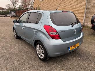 Coche accidentado Hyundai I-20 1.2i  5-drs airco 2011/8