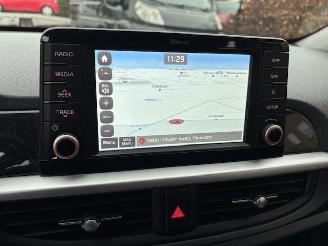 Kia Picanto 1.0 Comfort Plus Line Navigator picture 15