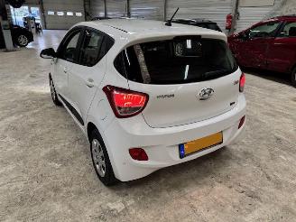 Hyundai I-10 1.0 5-drs  Comfort Plus Clima picture 15